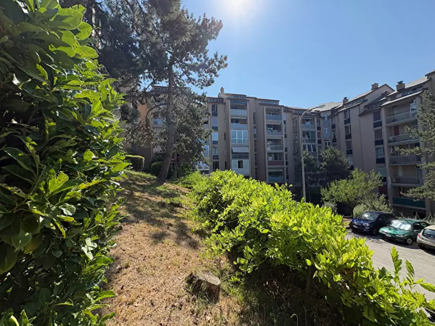 Immagine 4 di Appartamento in vendita  in via Monte Peralba, 21 a Trieste