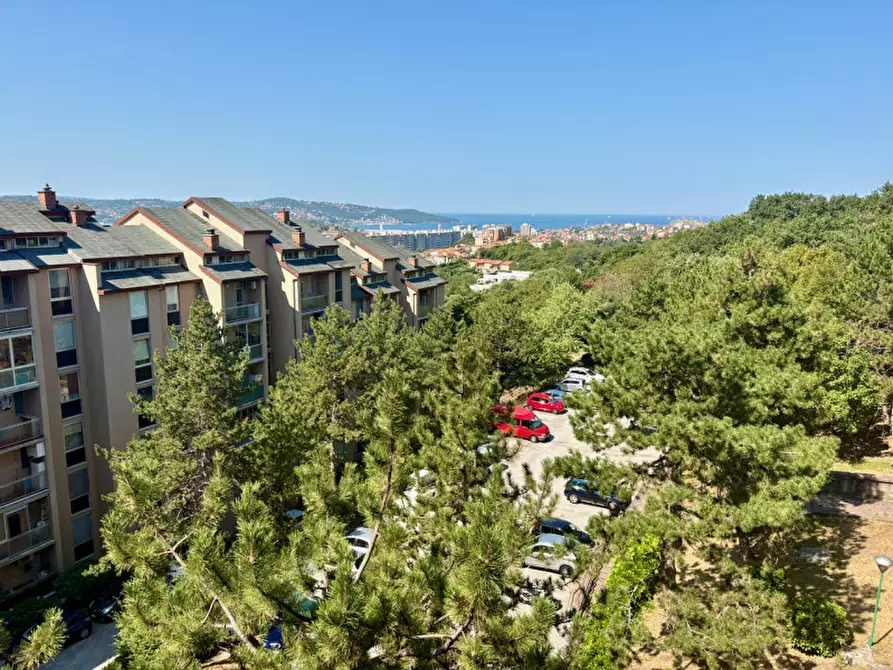 Immagine 38 di Appartamento in vendita  in via Monte Peralba, 21 a Trieste