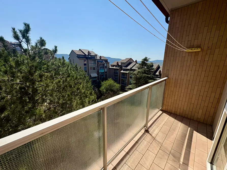 Immagine 53 di Appartamento in vendita  in via Monte Peralba, 21 a Trieste