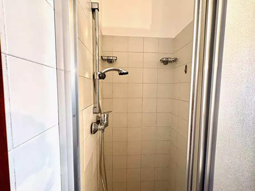 Immagine 83 di Appartamento in vendita  in via Monte Peralba, 21 a Trieste