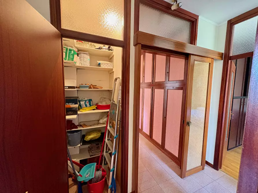 Immagine 86 di Appartamento in vendita  in via Monte Peralba, 21 a Trieste