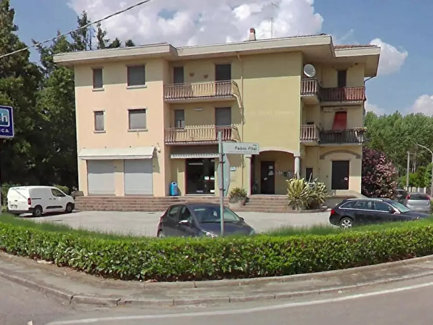 Immagine 3 di Ufficio in vendita  in Via Cesare Aroldi a Viadana