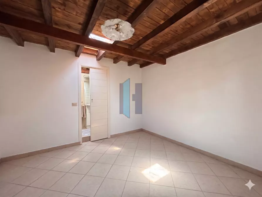 Immagine 20 di Appartamento in vendita  in Via Luciano Manara a Brescia