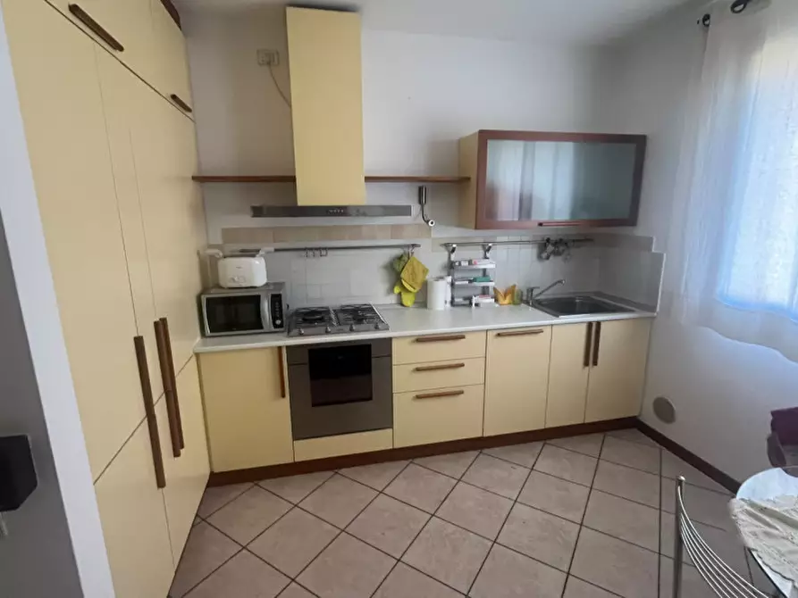 Immagine 2 di Appartamento in affitto  a Padova