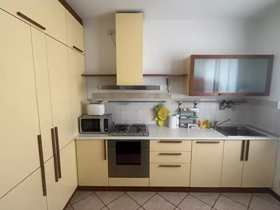 Immagine 3 di Appartamento in affitto  a Padova