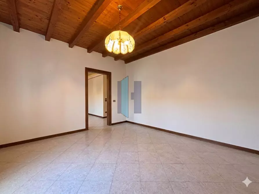 Immagine 4 di Appartamento in vendita  in Via Luciano Manara a Brescia