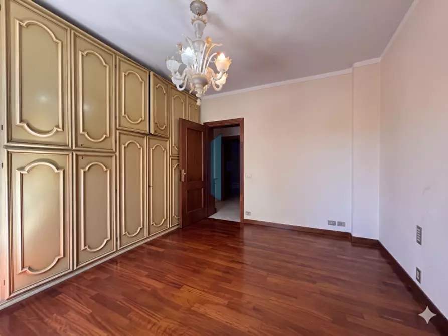 Immagine 8 di Appartamento in vendita  in Via Luciano Manara a Brescia