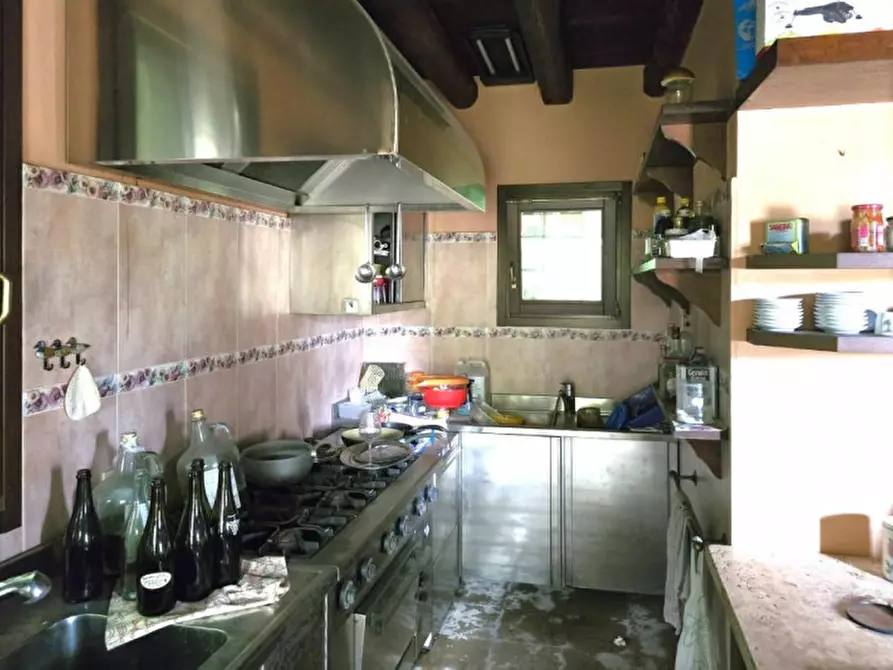 Immagine 6 di Palazzo in vendita  in Via Casalveghe, 49-51, 45100 Rovigo RO, Italia a Rovigo