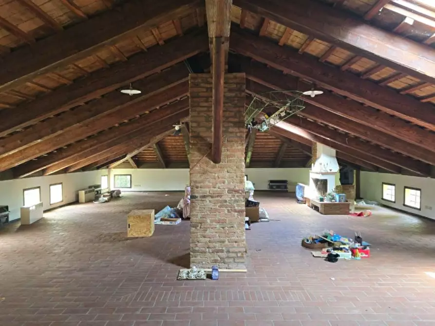 Immagine 18 di Palazzo in vendita  in Via Casalveghe, 49-51, 45100 Rovigo RO, Italia a Rovigo