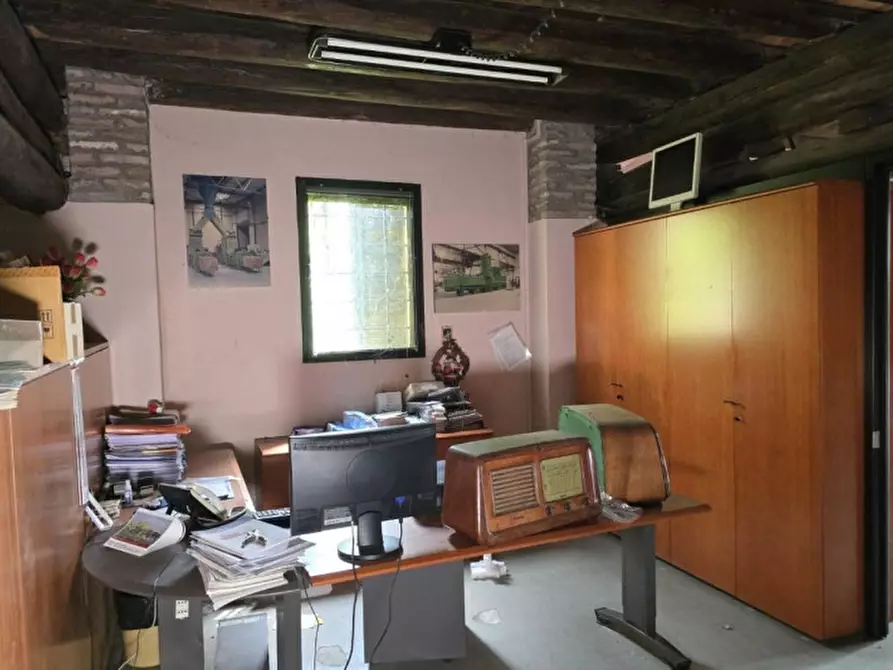 Immagine 19 di Palazzo in vendita  in Via Casalveghe, 49-51, 45100 Rovigo RO, Italia a Rovigo