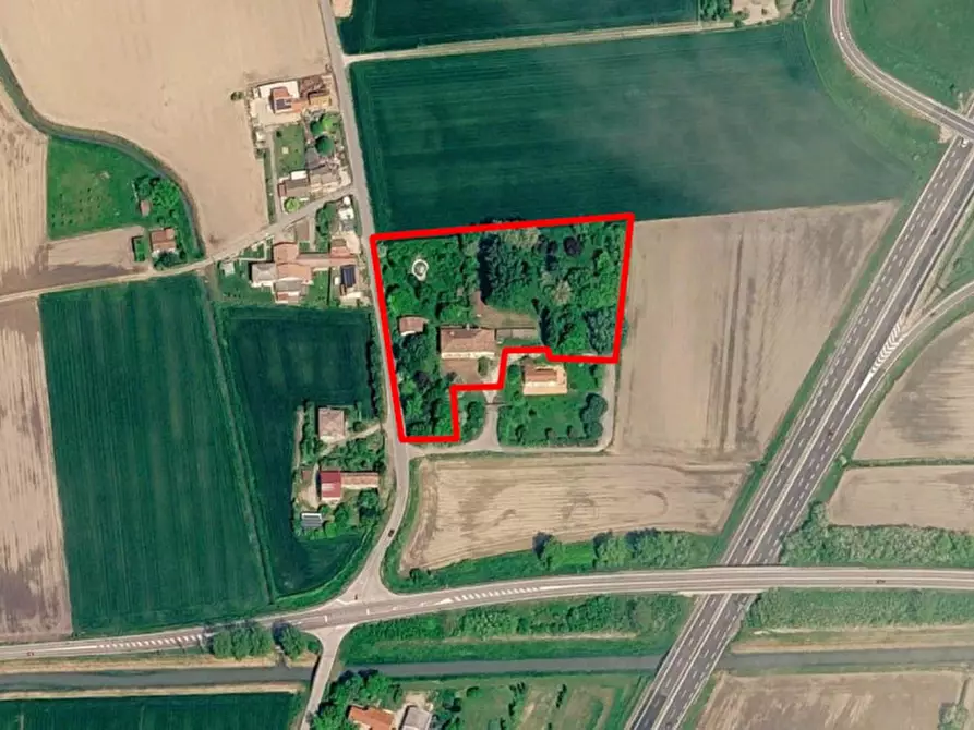 Immagine 30 di Palazzo in vendita  in Via Casalveghe, 49-51, 45100 Rovigo RO, Italia a Rovigo