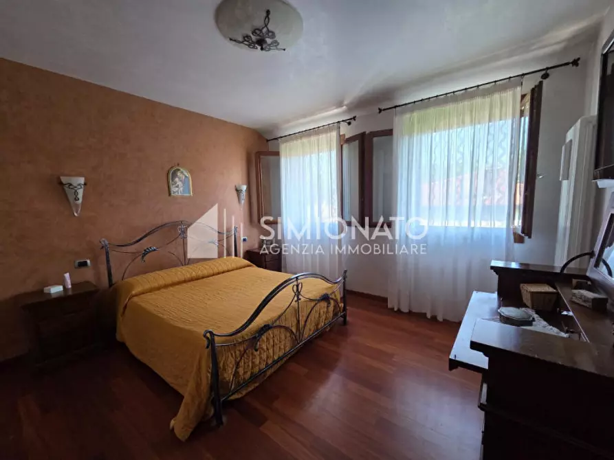 Immagine 12 di Casa trifamiliare in vendita  in Via A. Gabelli a Spinea