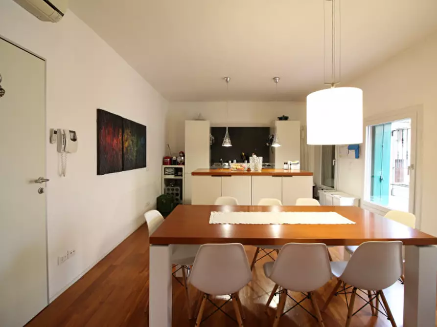 Immagine 1 di Appartamento in vendita  in via zanella 37 a Thiene
