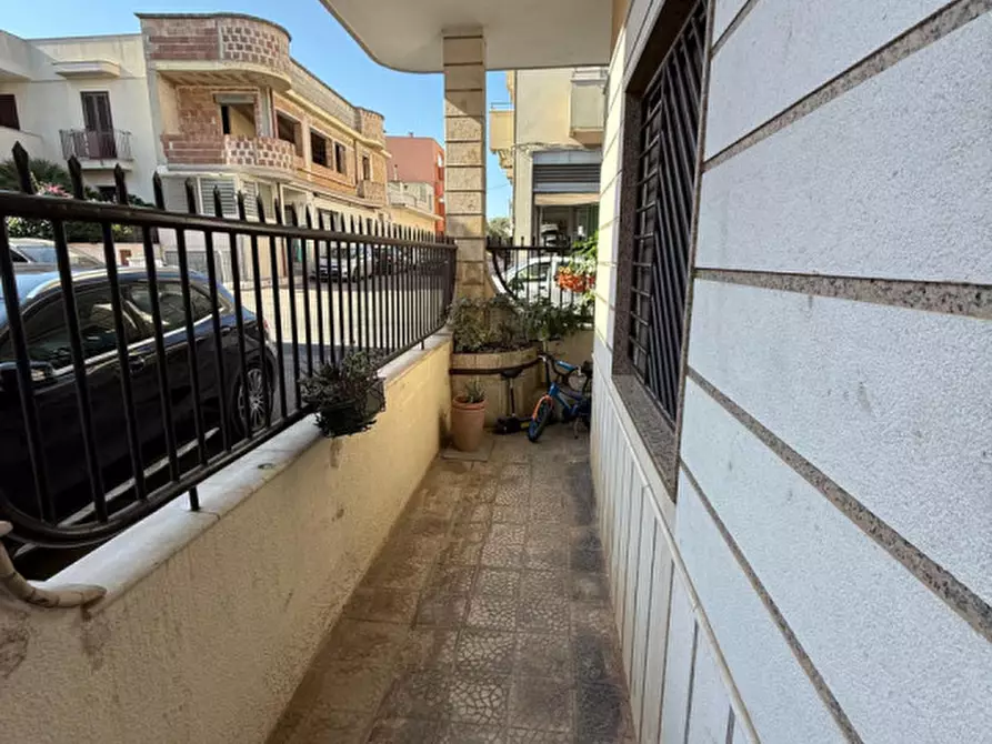 Immagine 13 di Appartamento in vendita  in Via Virgilio a Villa Castelli
