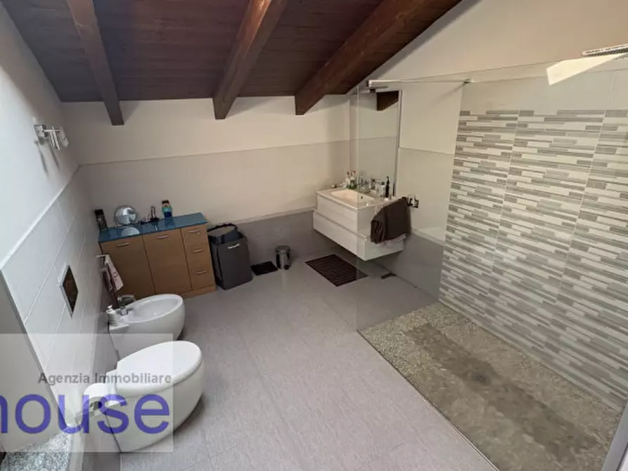 Immagine 21 di Villa in vendita  in via per castelletto cervo 410 a Cossato