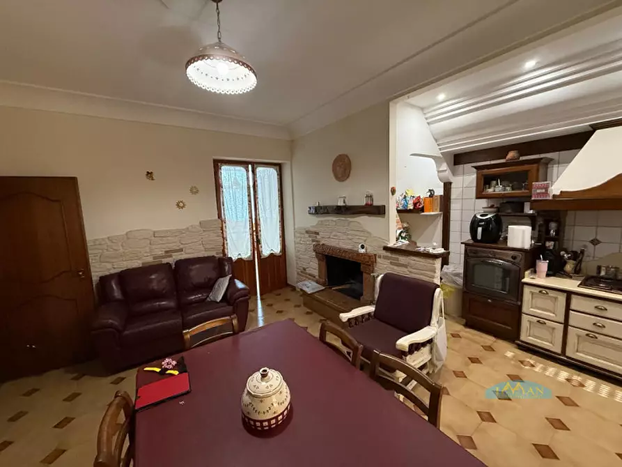 Immagine 3 di Appartamento in vendita  in Via Virgilio a Villa Castelli