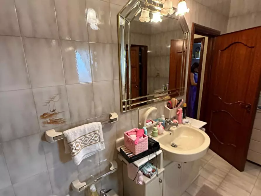Immagine 16 di Appartamento in vendita  in Via Virgilio a Villa Castelli