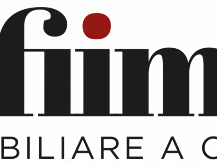 Immagine 1 di Villa in vendita  a Cesena