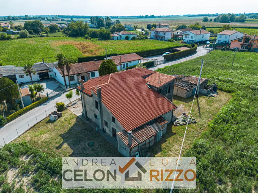 Immagine 2 di Casa indipendente in vendita  in Via Luciano Manara 21 a Bagnoli Di Sopra
