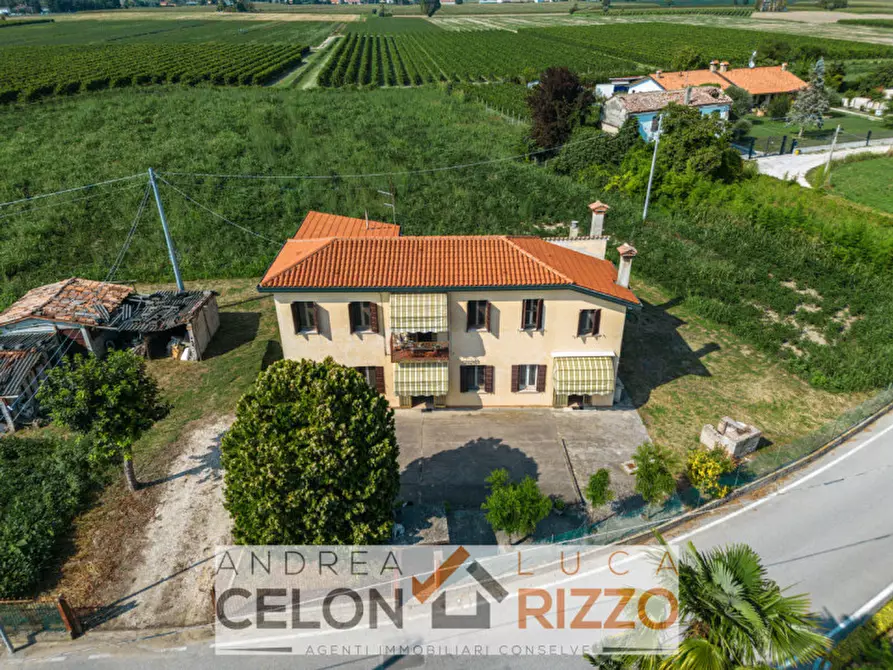 Immagine 4 di Casa indipendente in vendita  in Via Luciano Manara 21 a Bagnoli Di Sopra