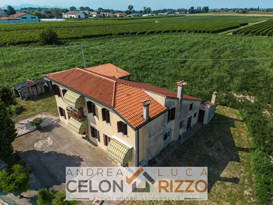 Immagine 8 di Casa indipendente in vendita  in Via Luciano Manara 21 a Bagnoli Di Sopra