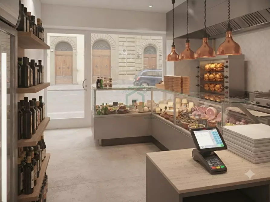Immagine 1 di Attività commerciale in vendita  in Stradone Santa Lucia a Verona