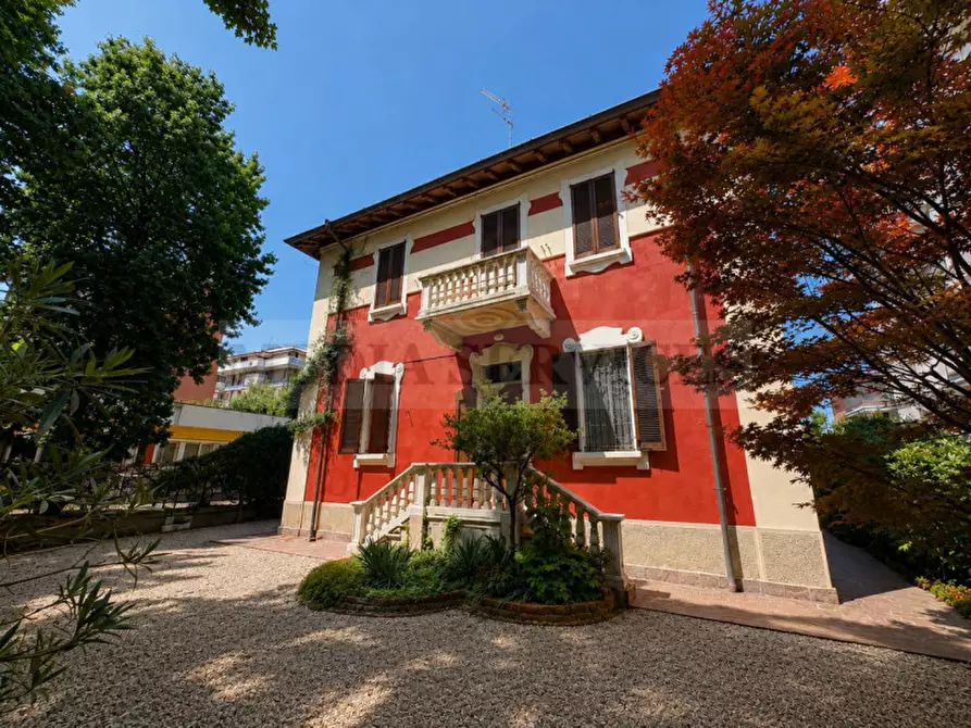 Immagine 4 di Villa in vendita  in via XI Febbraio n° 11 a Sannazzaro De' Burgondi