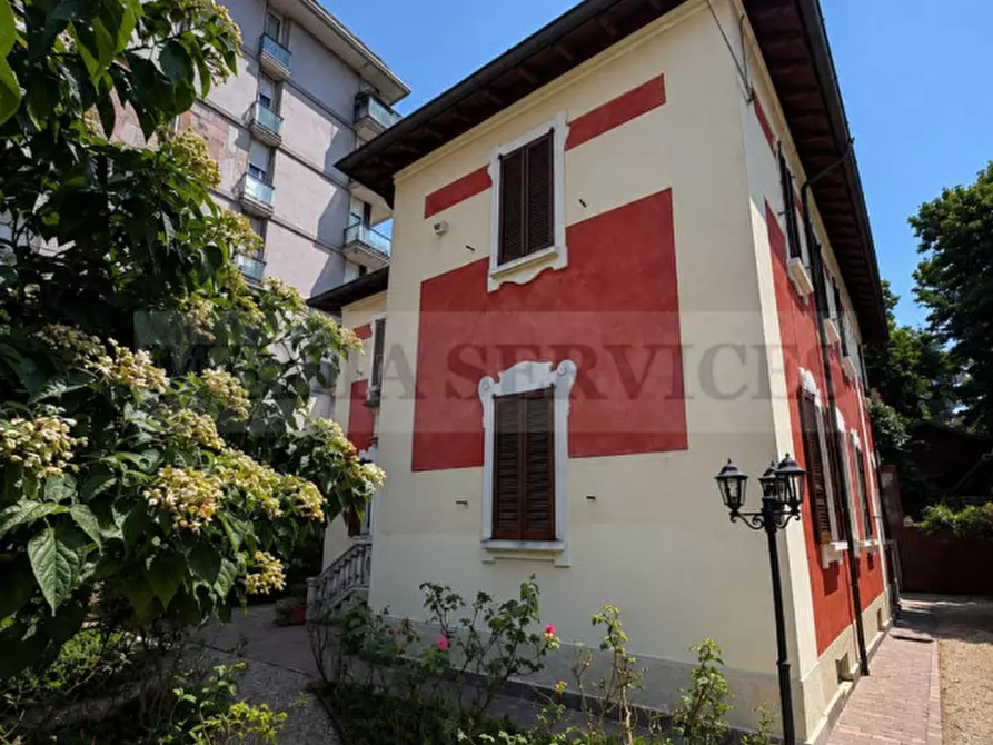 Immagine 37 di Villa in vendita  in via XI Febbraio n° 11 a Sannazzaro De' Burgondi