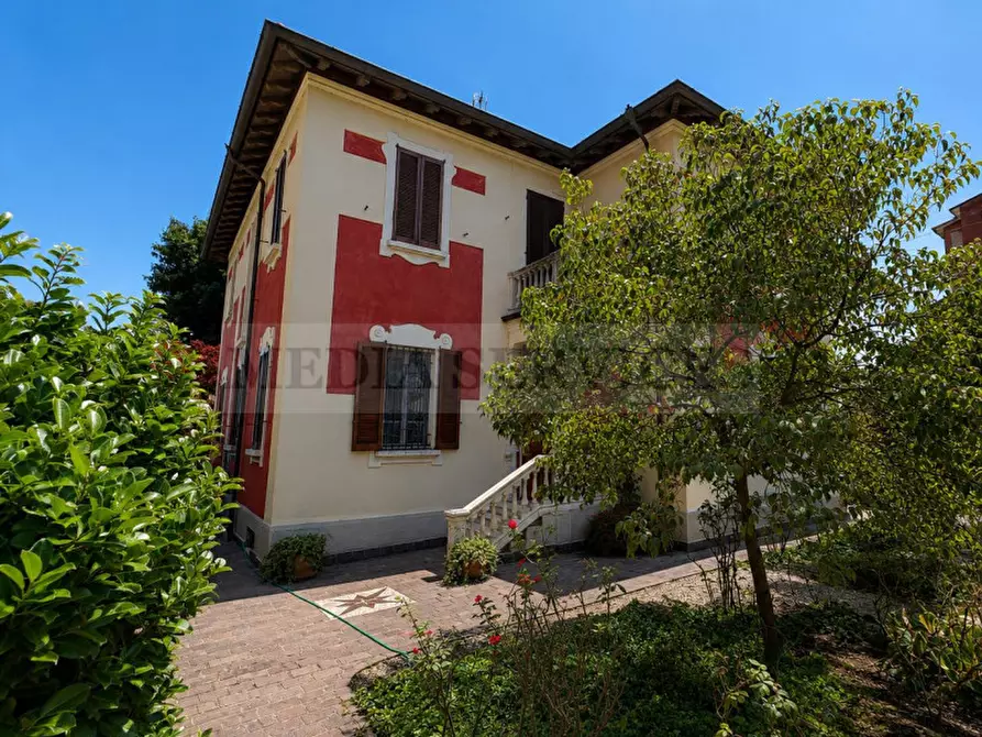 Immagine 41 di Villa in vendita  in via XI Febbraio n° 11 a Sannazzaro De' Burgondi