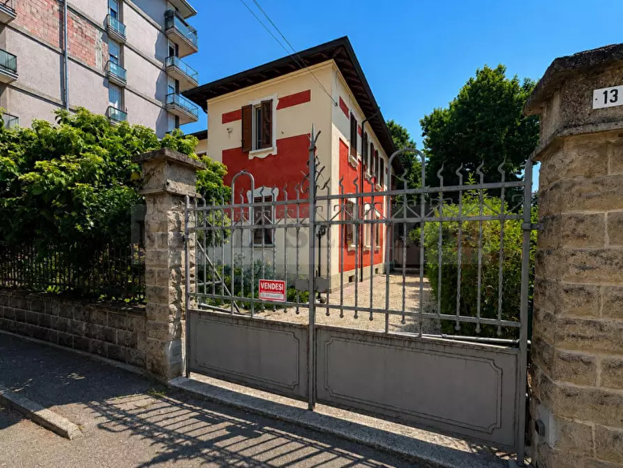 Immagine 45 di Villa in vendita  in via XI Febbraio n° 11 a Sannazzaro De' Burgondi