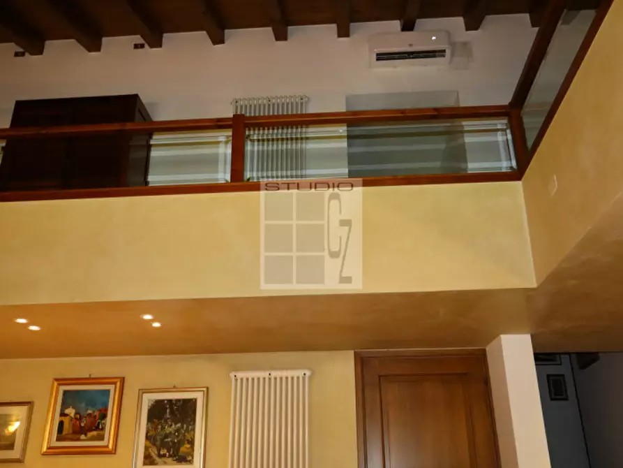 Immagine 6 di Casa bifamiliare in vendita  in Via Castellana a Resana