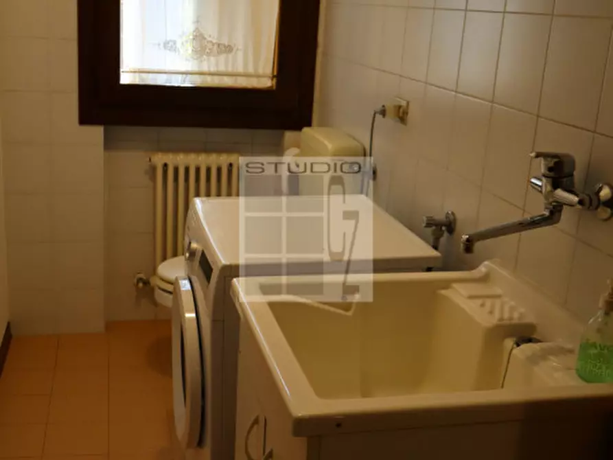 Immagine 13 di Casa bifamiliare in vendita  in Via Castellana a Resana