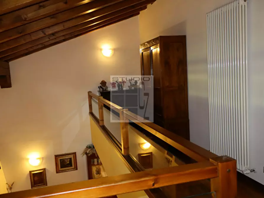Immagine 17 di Casa bifamiliare in vendita  in Via Castellana a Resana