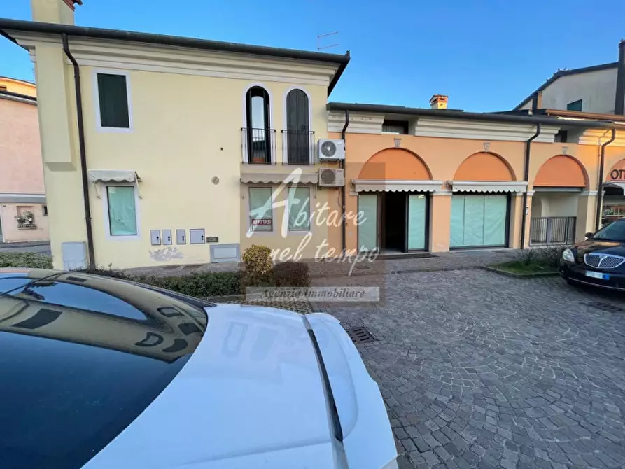Immagine 5 di Ufficio in vendita  in Via Roma a Tombolo