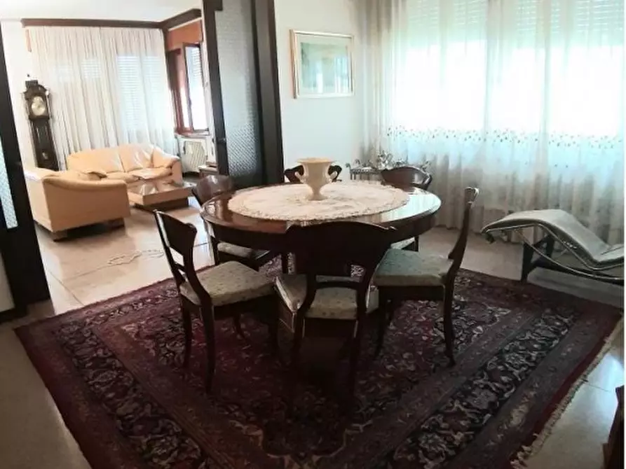 Immagine 17 di Villa in vendita  in Via Gaetano Donizetti a Monselice