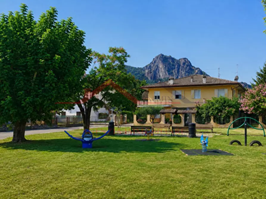 Immagine 1 di Casa bifamiliare in vendita  in Via Centro Villa a Teolo