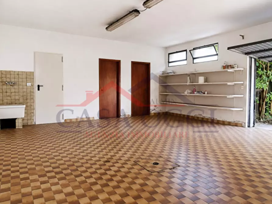 Immagine 8 di Casa bifamiliare in vendita  in Via Centro Villa a Teolo