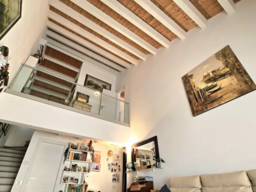 Immagine 10 di Casa indipendente in vendita  in via g. rossini, n 33 a Rovigo