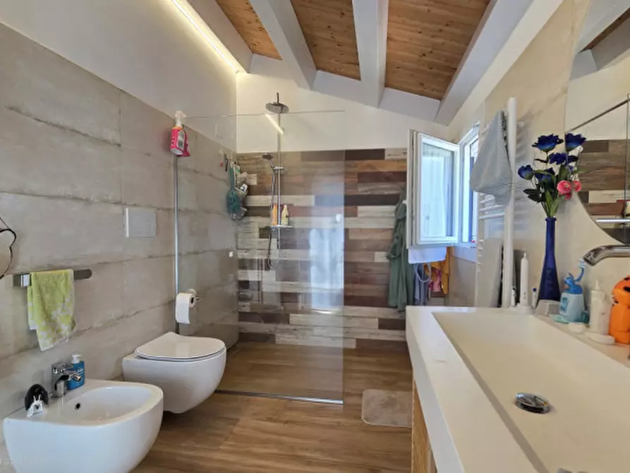 Immagine 19 di Casa indipendente in vendita  in via g. rossini, n 33 a Rovigo