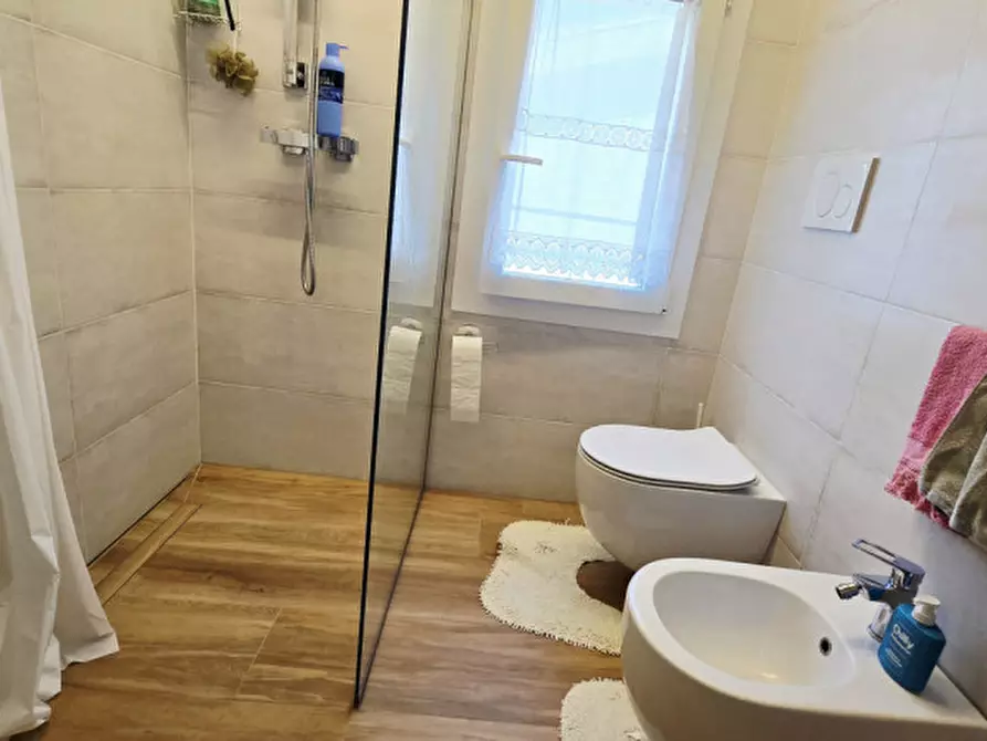 Immagine 24 di Casa indipendente in vendita  in via g. rossini, n 33 a Rovigo