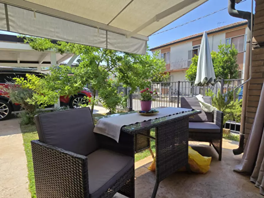 Immagine 36 di Casa indipendente in vendita  in via g. rossini, n 33 a Rovigo