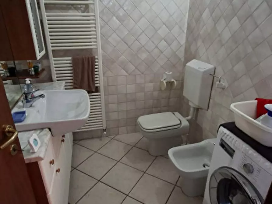 Immagine 10 di Appartamento in affitto  in Via fratelli Ambrogio a Alba