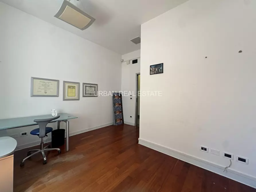 Immagine 6 di Appartamento in vendita  in Via Paganini 2 a Trieste