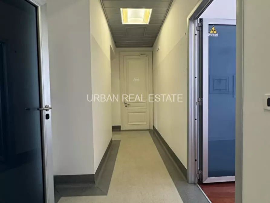 Immagine 8 di Appartamento in vendita  in Via Paganini 2 a Trieste