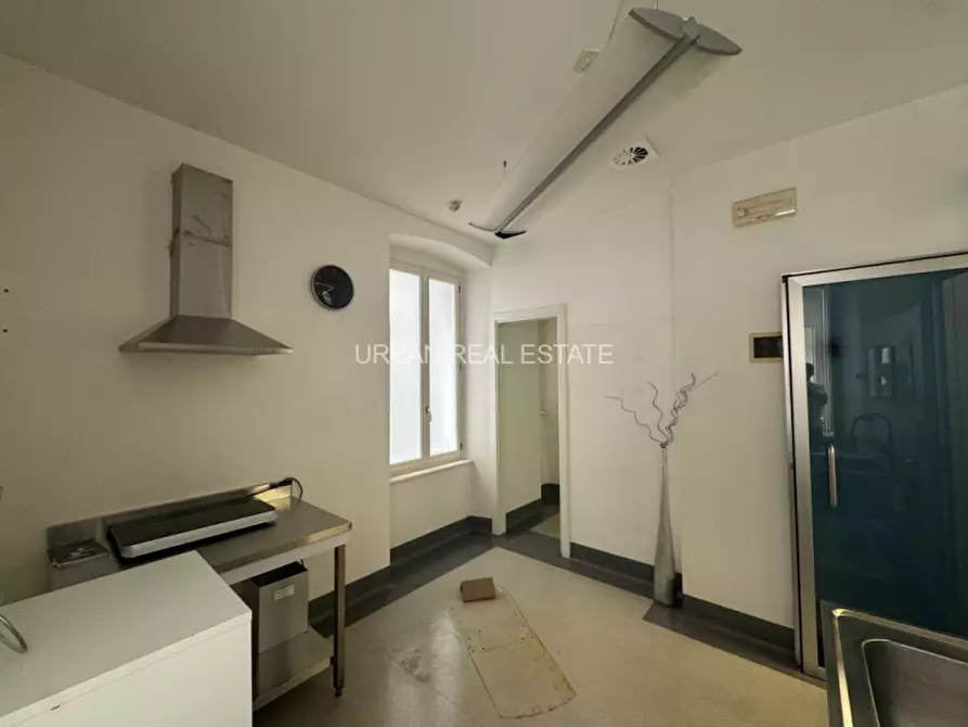 Immagine 17 di Appartamento in vendita  in Via Paganini 2 a Trieste