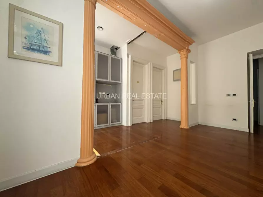 Immagine 32 di Appartamento in vendita  in Via Paganini 2 a Trieste