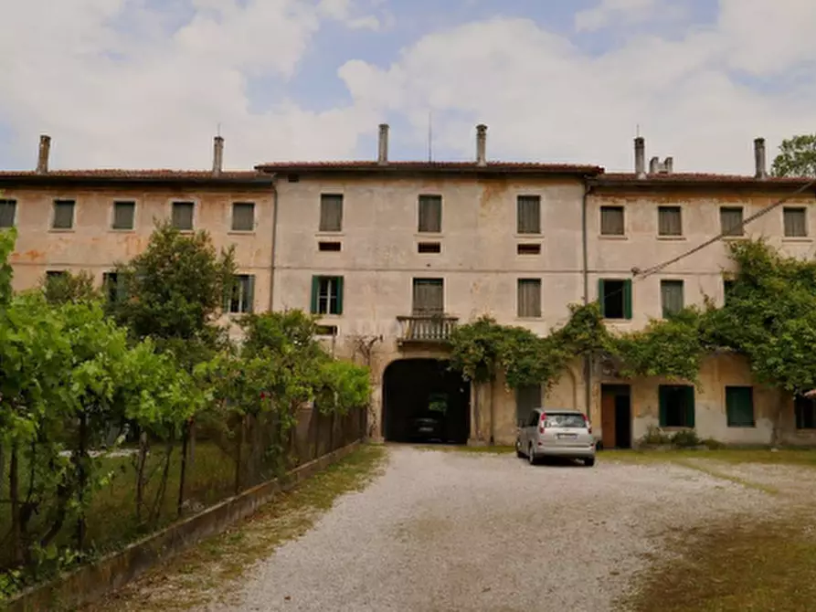 Immagine 1 di Appartamento in vendita  in Viale Michelangelo Grigoletti, 40 a Fontanafredda