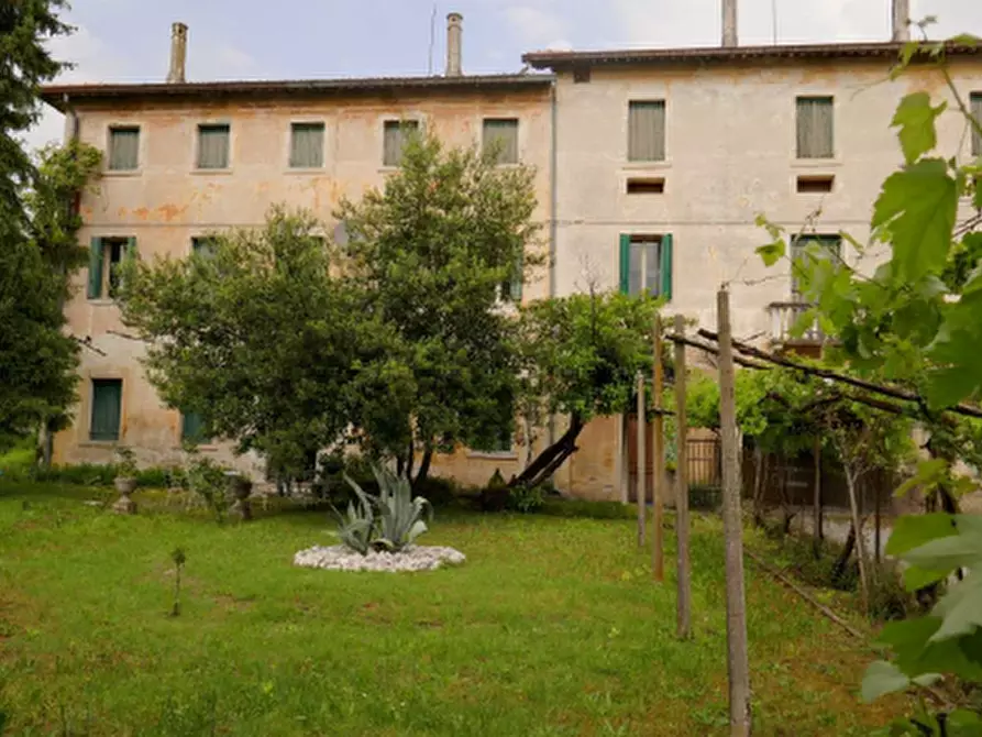 Immagine 2 di Appartamento in vendita  in Viale Michelangelo Grigoletti, 40 a Fontanafredda