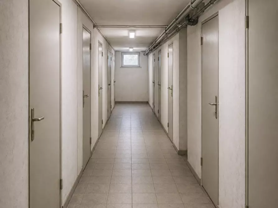 Immagine 23 di Palazzo in vendita  in Via Nazionale a Fornovo Di Taro
