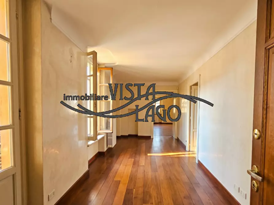 Immagine 6 di Appartamento in vendita  in Via Bonanomi 1 a Como